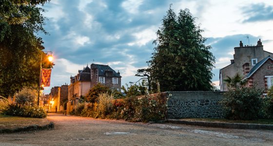 L’interrupteur crépusculaire pour maîtriser l’éclairage extérieur